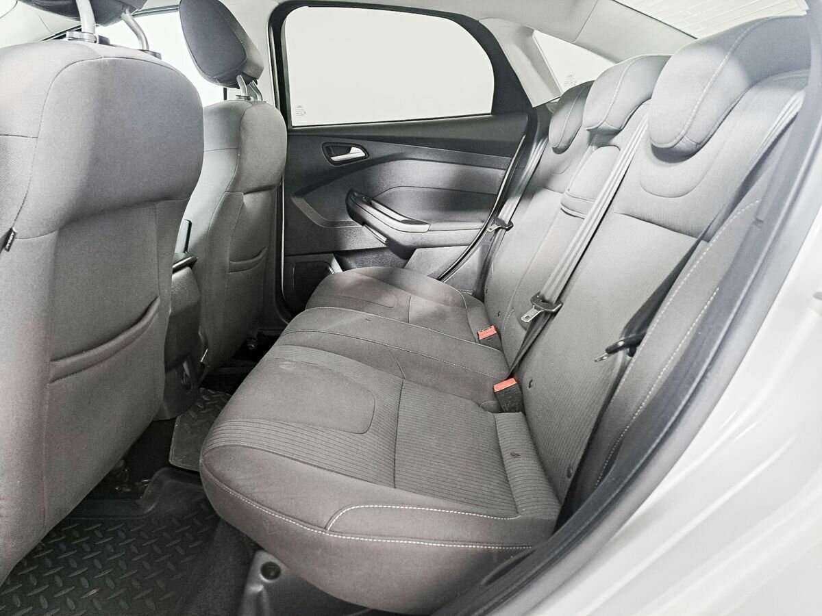 Ford Focus 2012 года с пробегом. Фото: #9