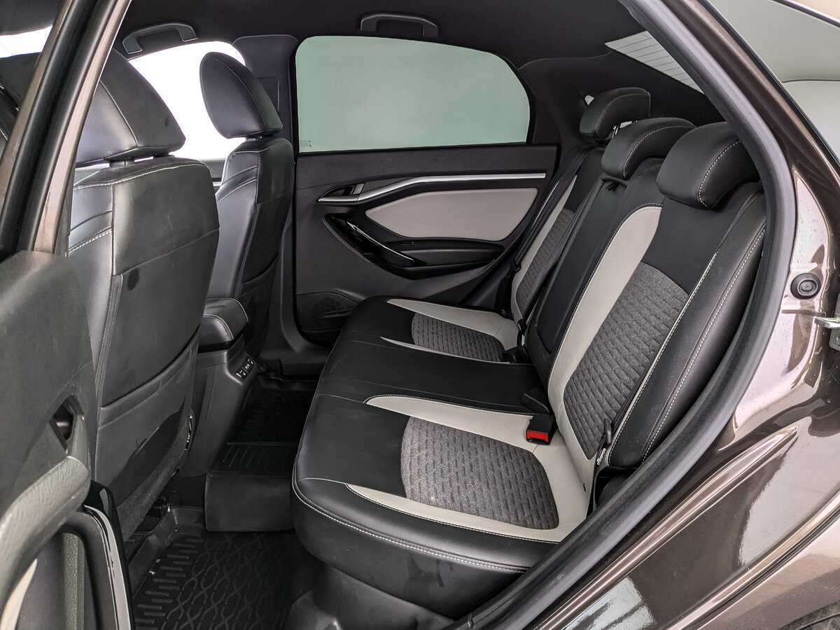 Lada (ВАЗ) Vesta 2019 года с пробегом. Фото: #12