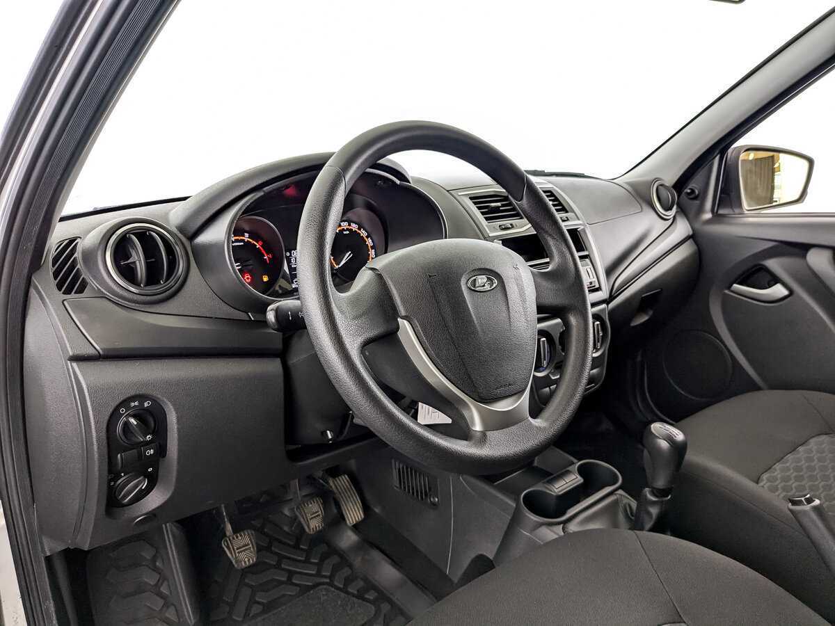 Lada (ВАЗ) Granta 2018 года с пробегом. Фото: #13