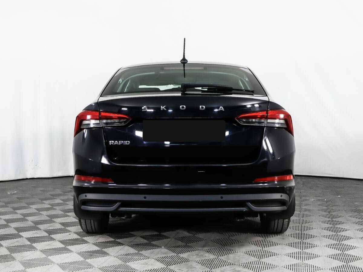 Skoda Rapid 2021 года с пробегом. Фото: #5