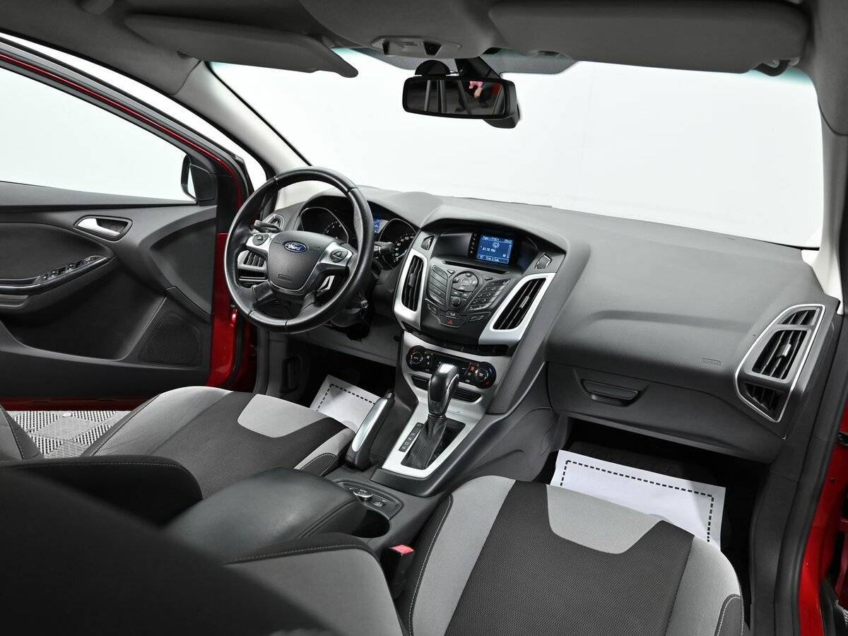 Ford Focus 2012 года с пробегом. Фото: #10