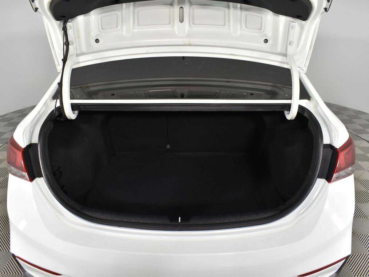 Hyundai Solaris 2018 года с пробегом. Фото: #15