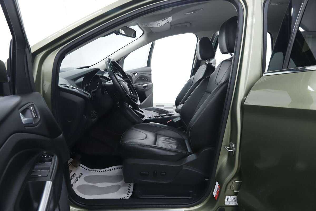 Ford Kuga 2016 года с пробегом. Фото: #6