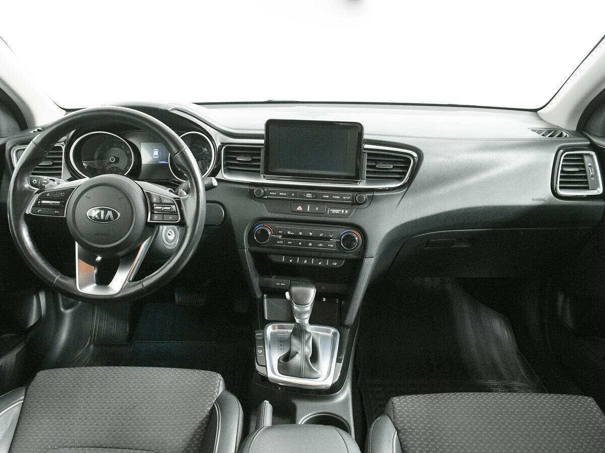 Kia Ceed 2018 года с пробегом. Фото: #10