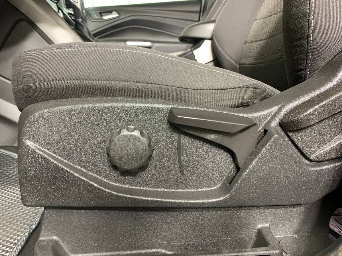 Ford Kuga 2016 года с пробегом. Фото: #15