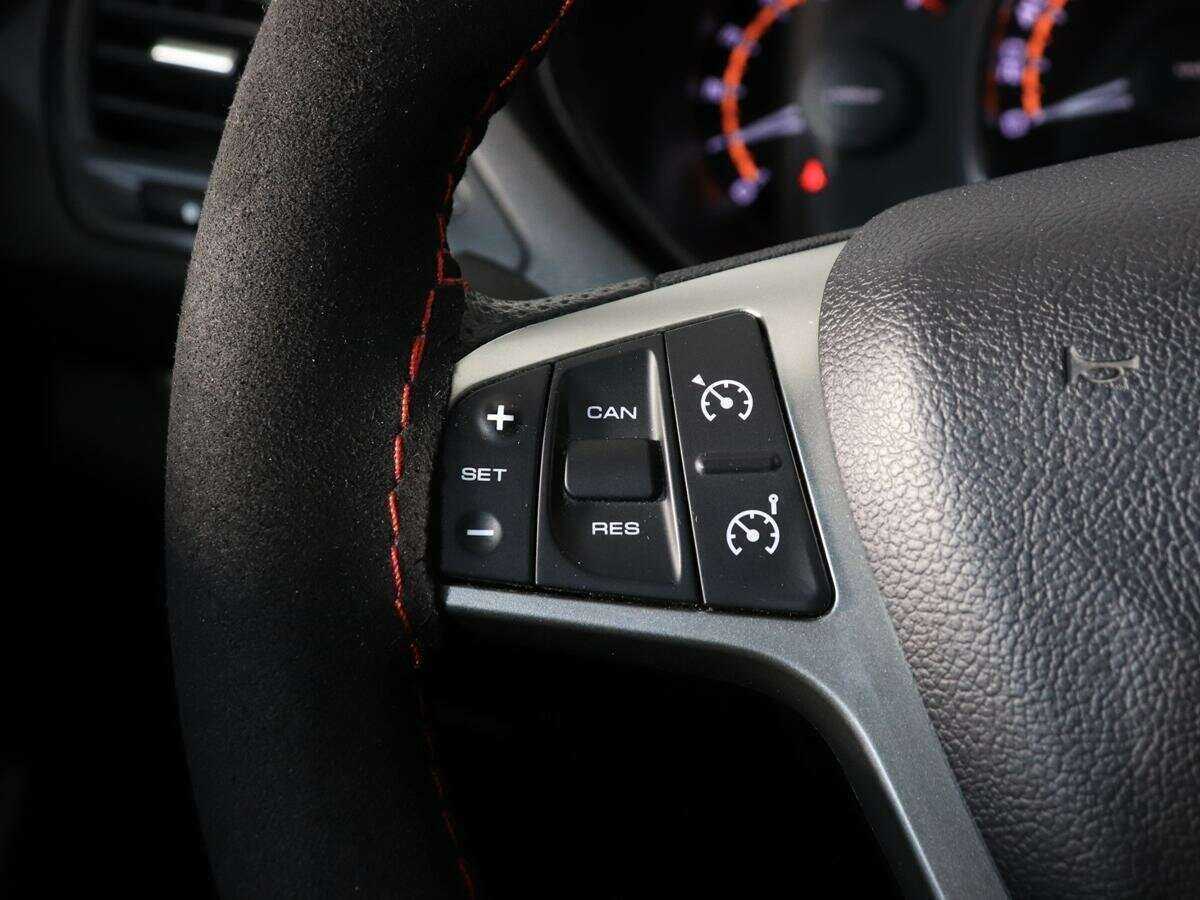 Lada (ВАЗ) Vesta 2021 года с пробегом. Фото: #14