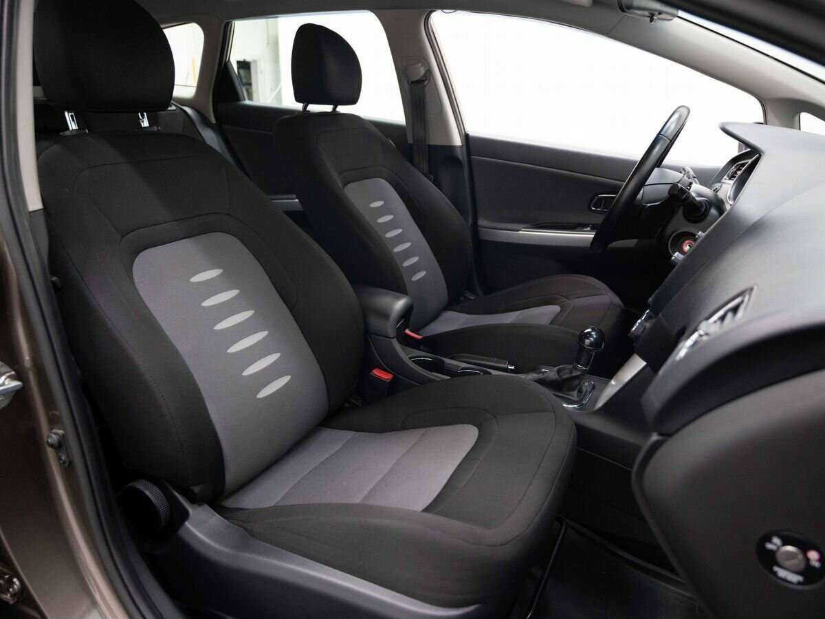 Kia Ceed 2014 года с пробегом. Фото: #11