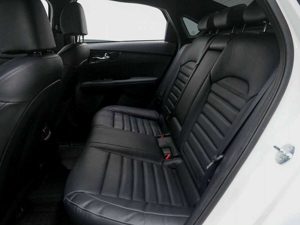 Kia Cerato 2022 года с пробегом. Фото: #9