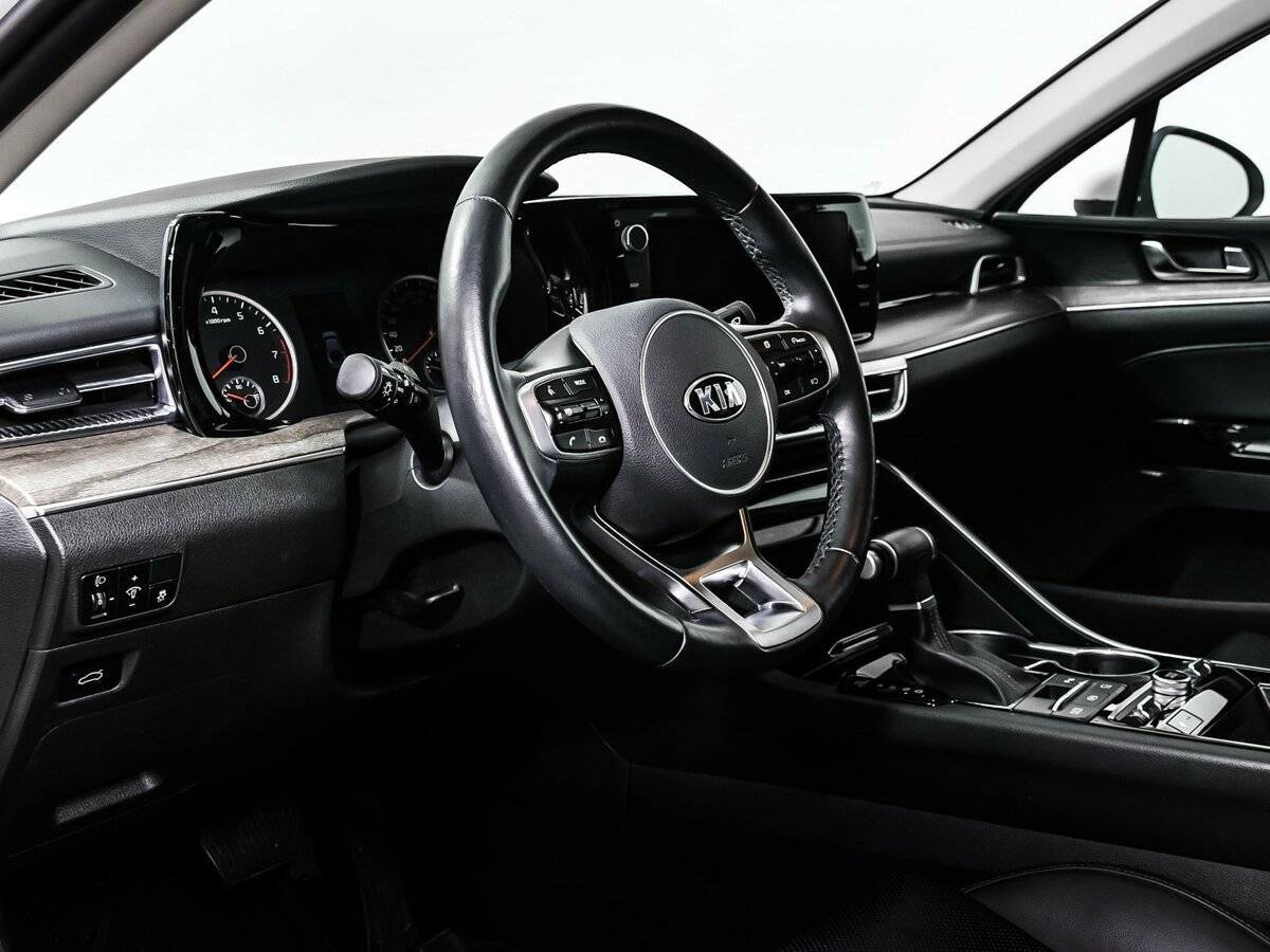 Kia K5 2020 года с пробегом. Фото: #12