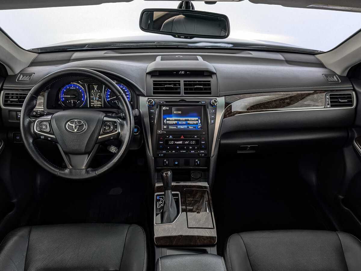 Toyota Camry 2016 года с пробегом. Фото: #9