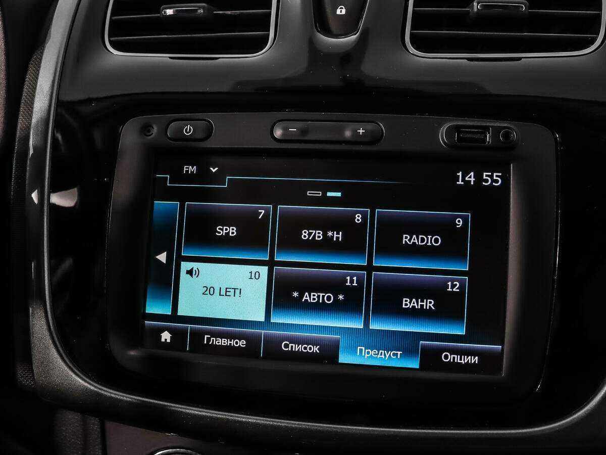 Renault Sandero 2020 года с пробегом. Фото: #12