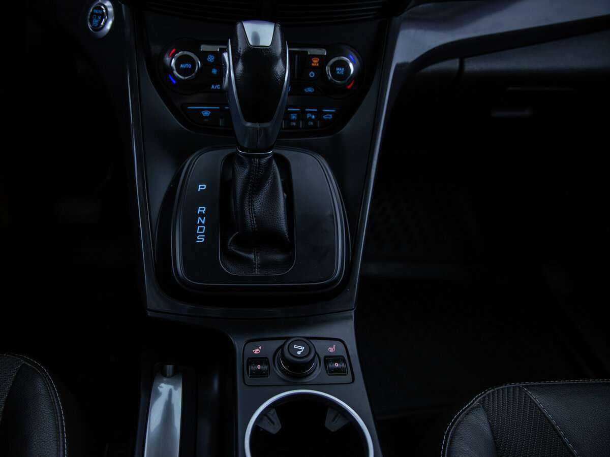 Ford Kuga 2015 года с пробегом. Фото: #20