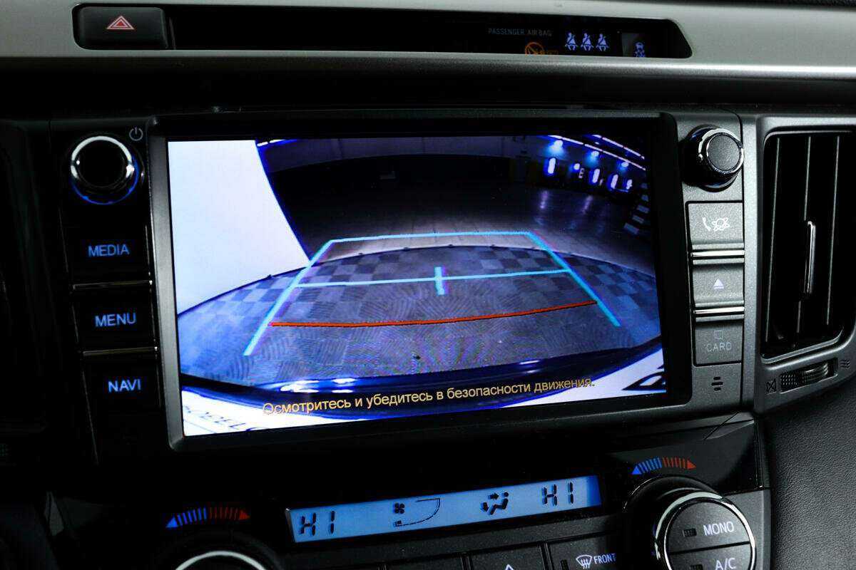 Toyota RAV4 2019 года с пробегом. Фото: #13