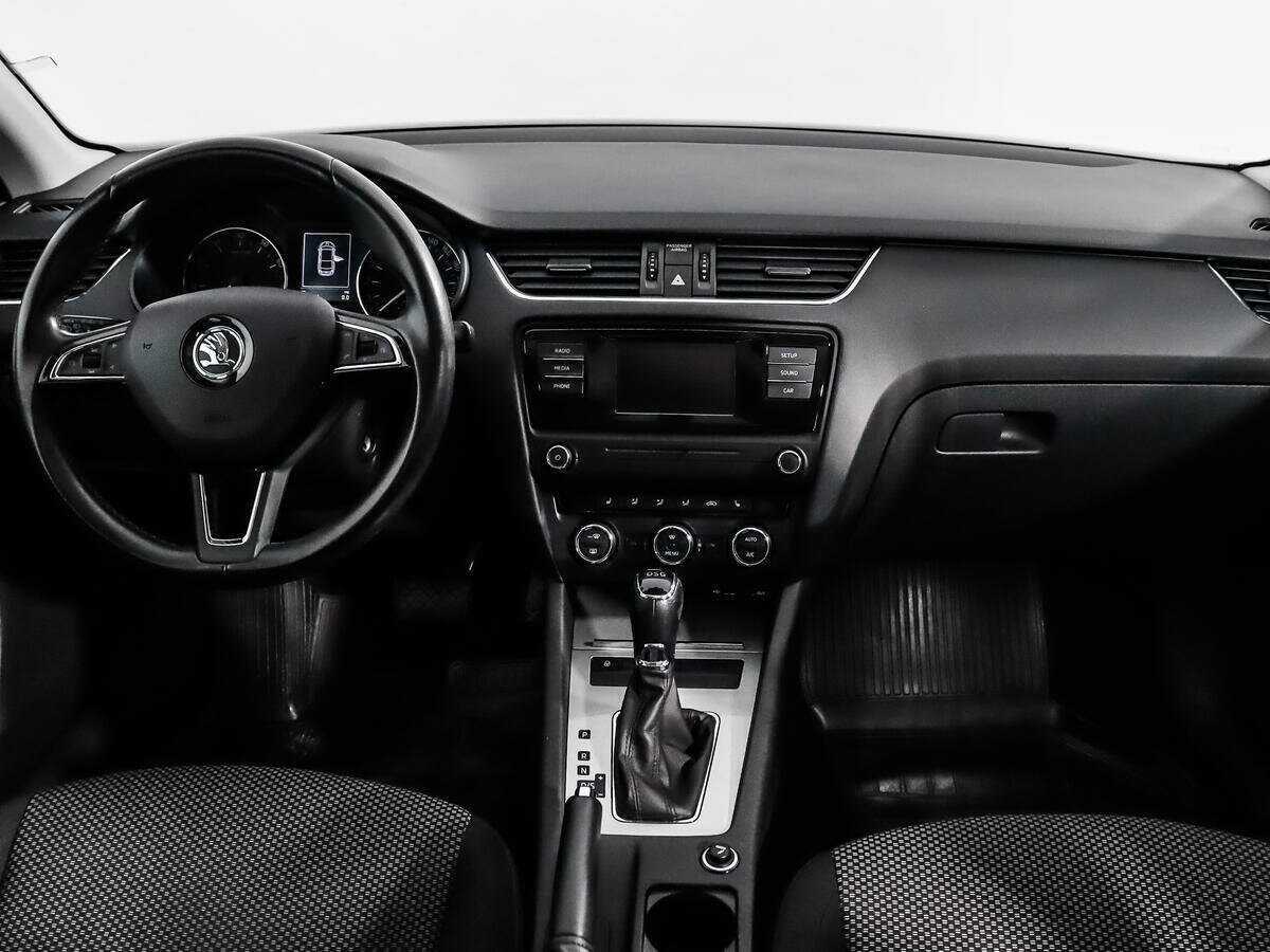 Skoda Octavia 2016 года с пробегом. Фото: #11