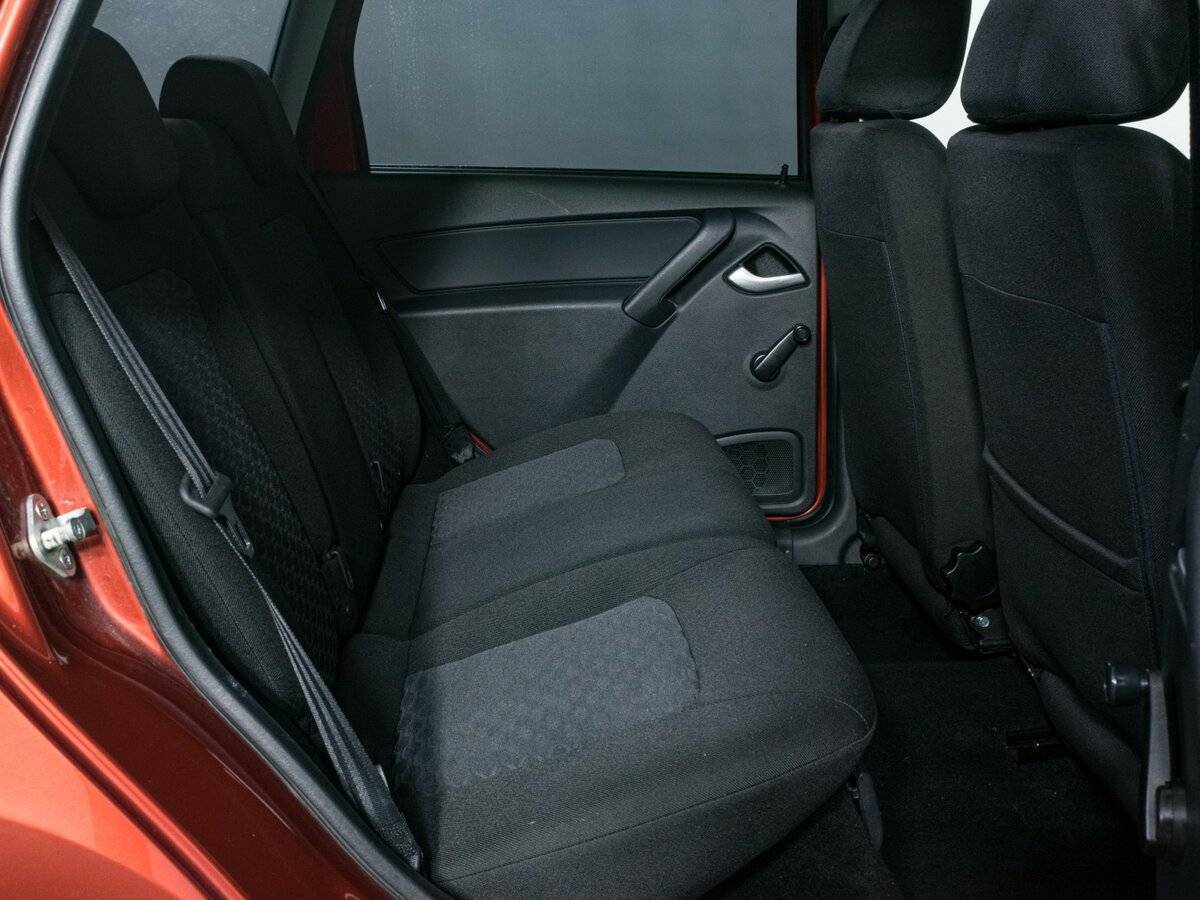 Lada (ВАЗ) Granta 2019 года с пробегом. Фото: #9