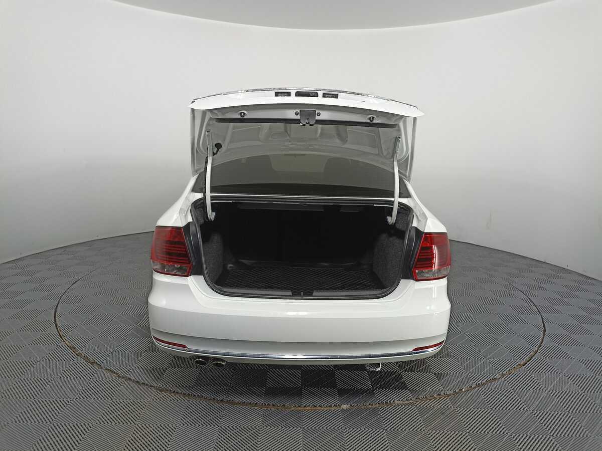 Volkswagen Polo 2017 года с пробегом. Фото: #9