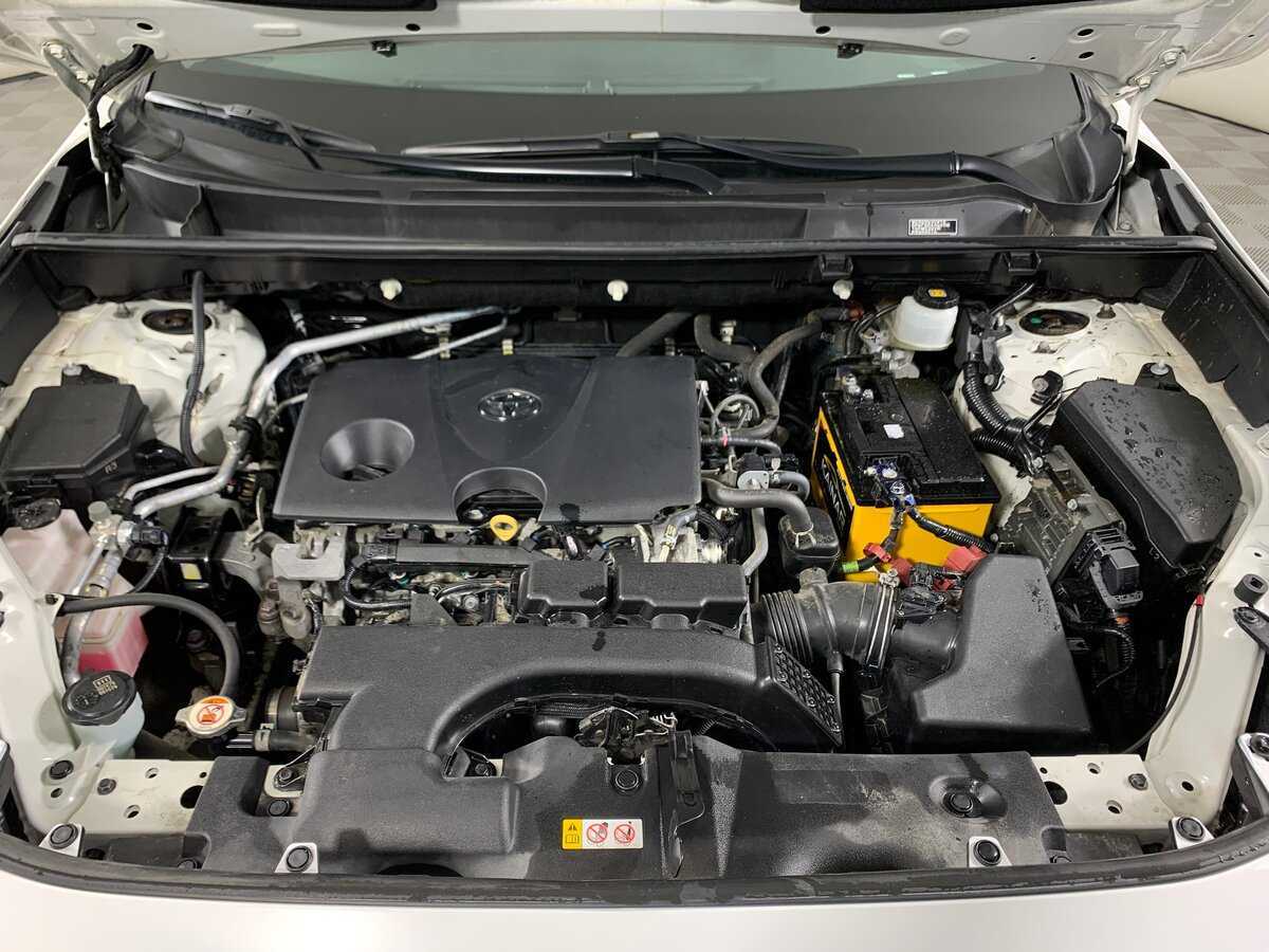 Toyota RAV4 2020 года с пробегом. Фото: #10