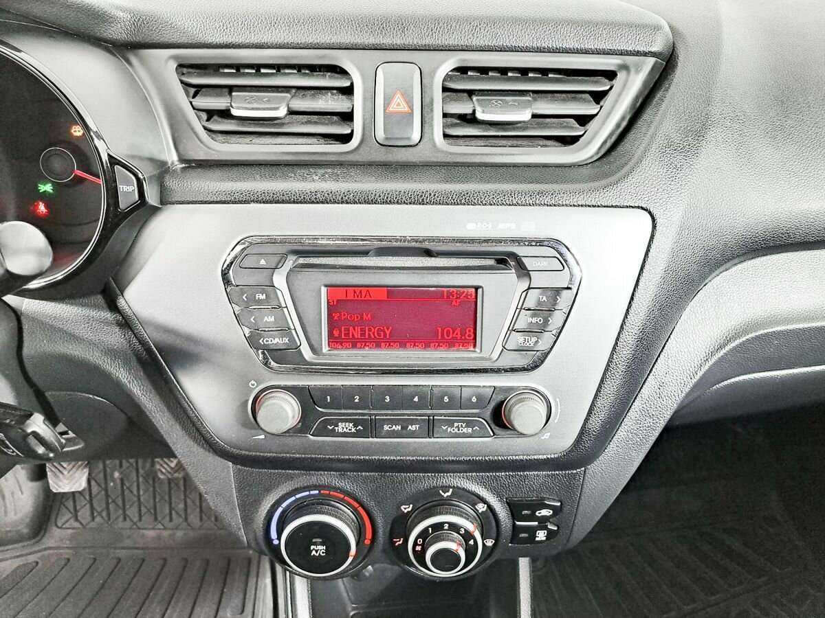 Kia Rio 2013 года с пробегом. Фото: #12