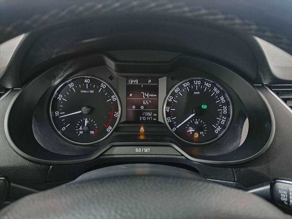 Skoda Octavia 2016 года с пробегом. Фото: #9