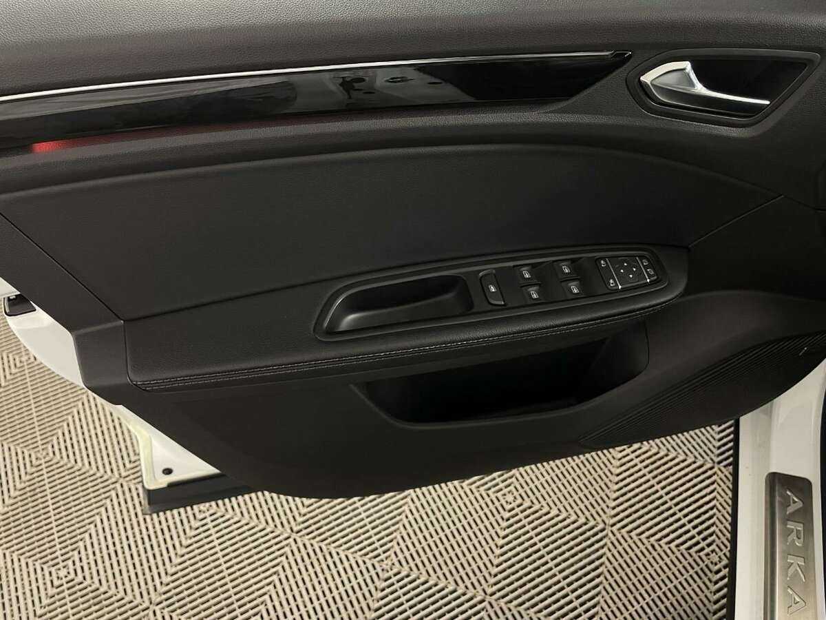 Renault Arkana 2019 года с пробегом. Фото: #7