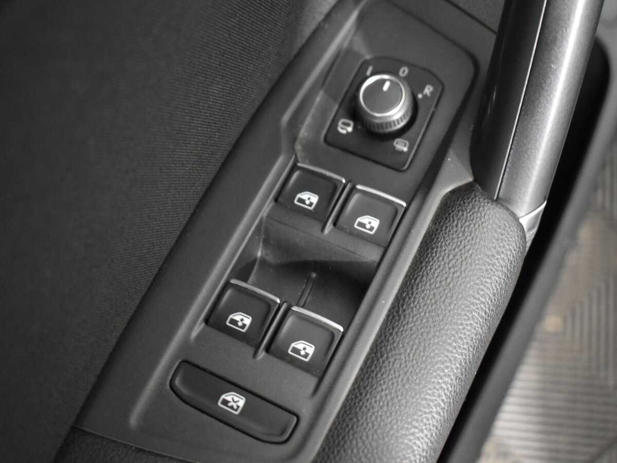 Volkswagen Tiguan 2017 года с пробегом. Фото: #15