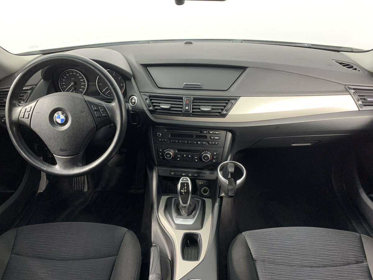 BMW X1 2013 года с пробегом. Фото: #9
