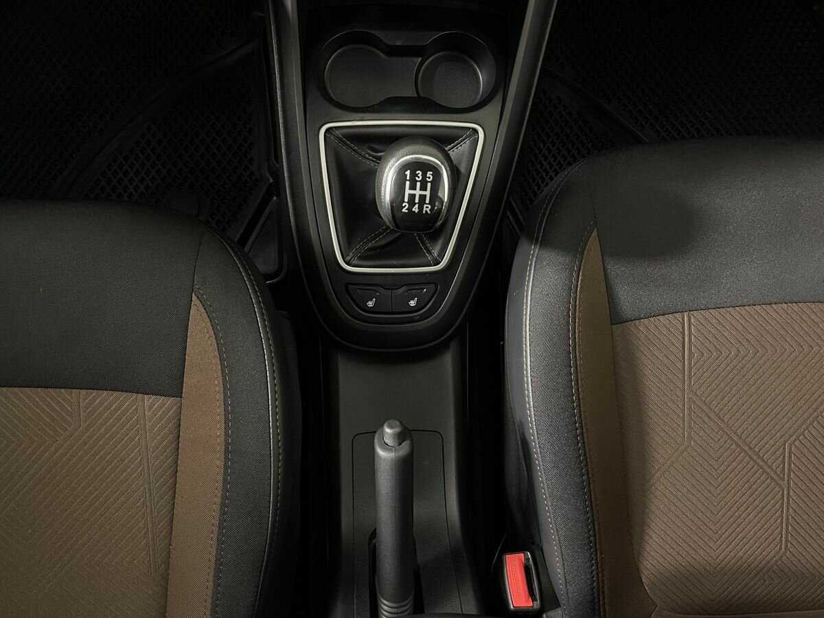 Lada (ВАЗ) Vesta 2018 года с пробегом. Фото: #12