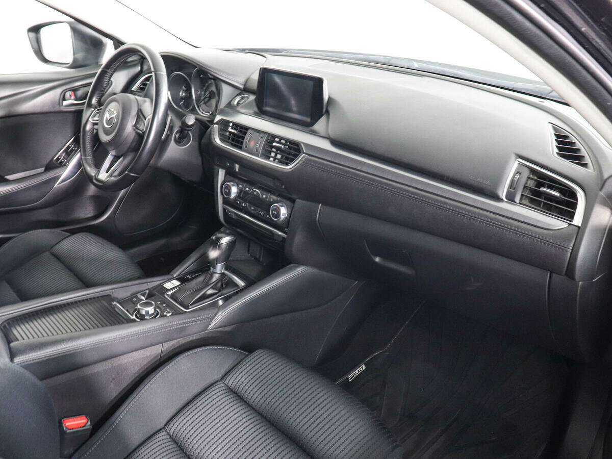 Mazda 6 2018 года с пробегом. Фото: #9