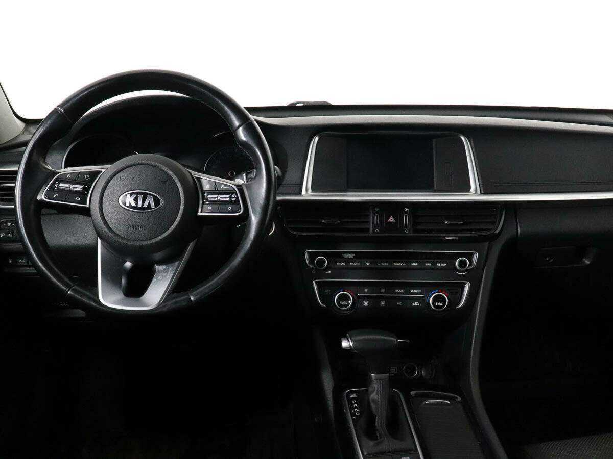 Kia Optima 2018 года с пробегом. Фото: #9