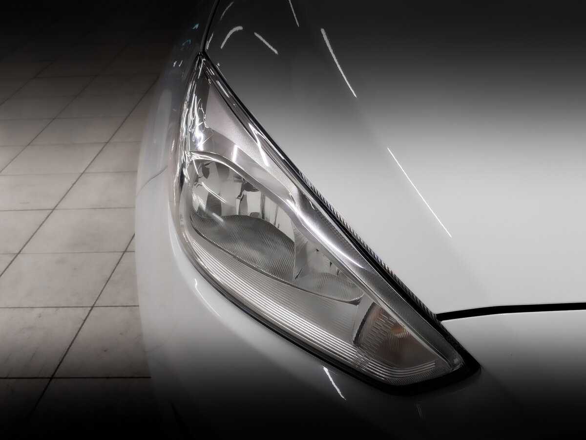 Ford Focus 2018 года с пробегом. Фото: #16