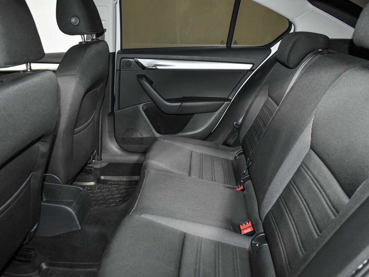 Skoda Octavia 2018 года с пробегом. Фото: #10