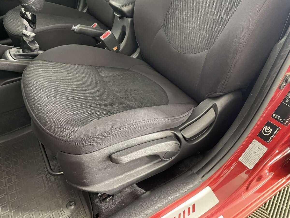 Kia Rio 2013 года с пробегом. Фото: #9