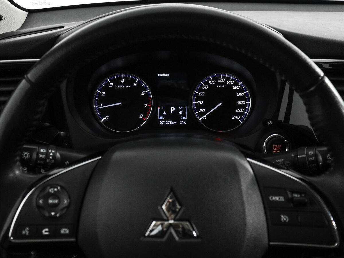 Mitsubishi Outlander 2019 года с пробегом. Фото: #14