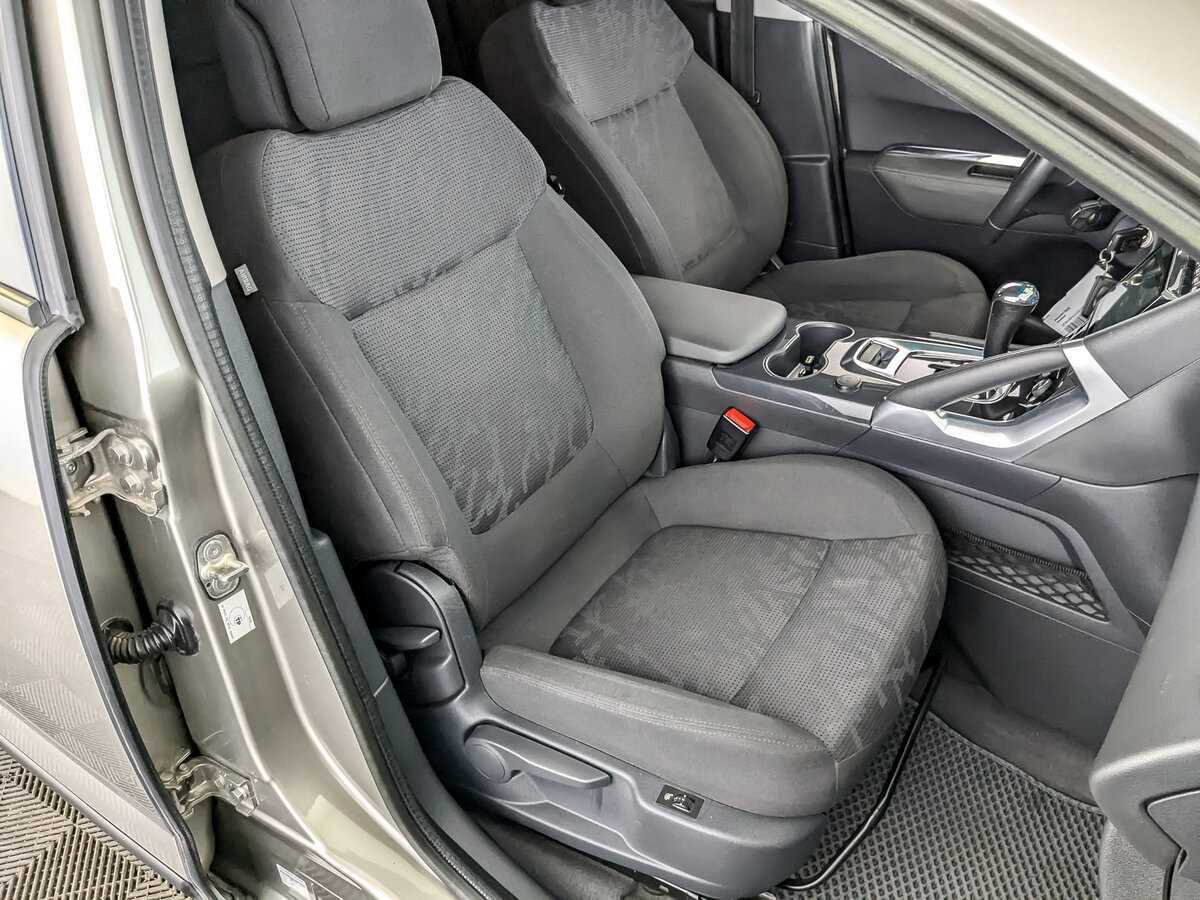 Peugeot 3008 2012 года с пробегом. Фото: #22