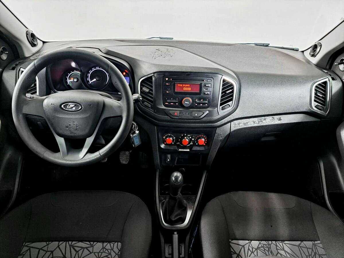 Lada (ВАЗ) XRAY 2017 года с пробегом. Фото: #11