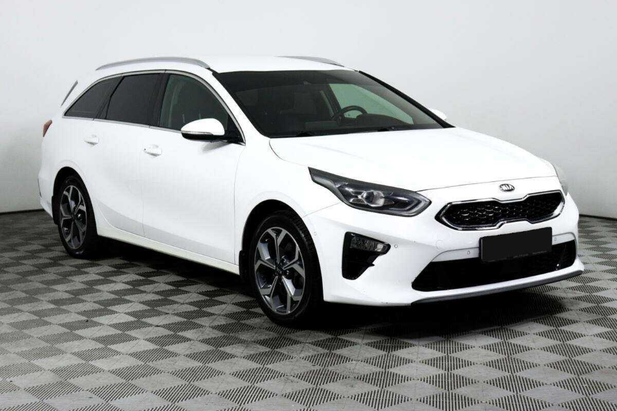 Kia Ceed 2019 года с пробегом. Фото: #2