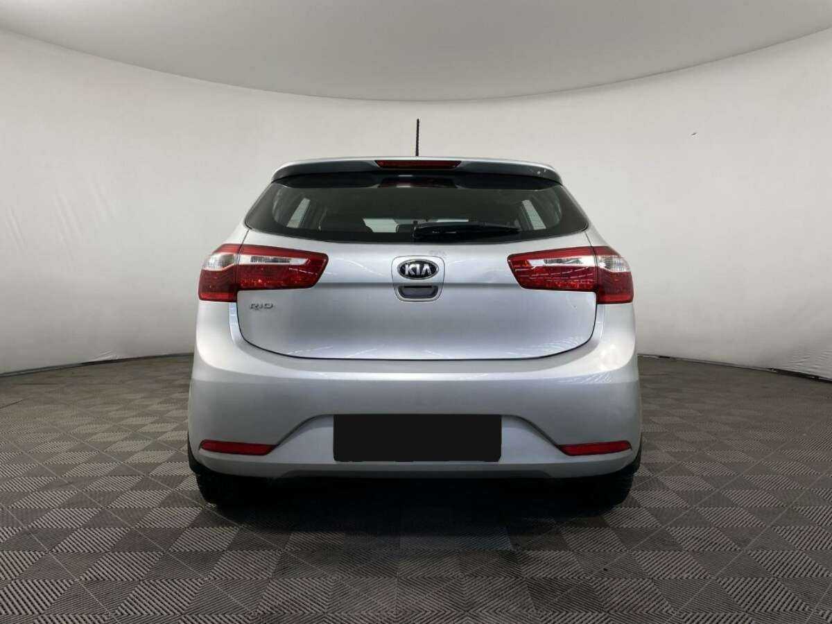 Kia Rio 2013 года с пробегом. Фото: #2