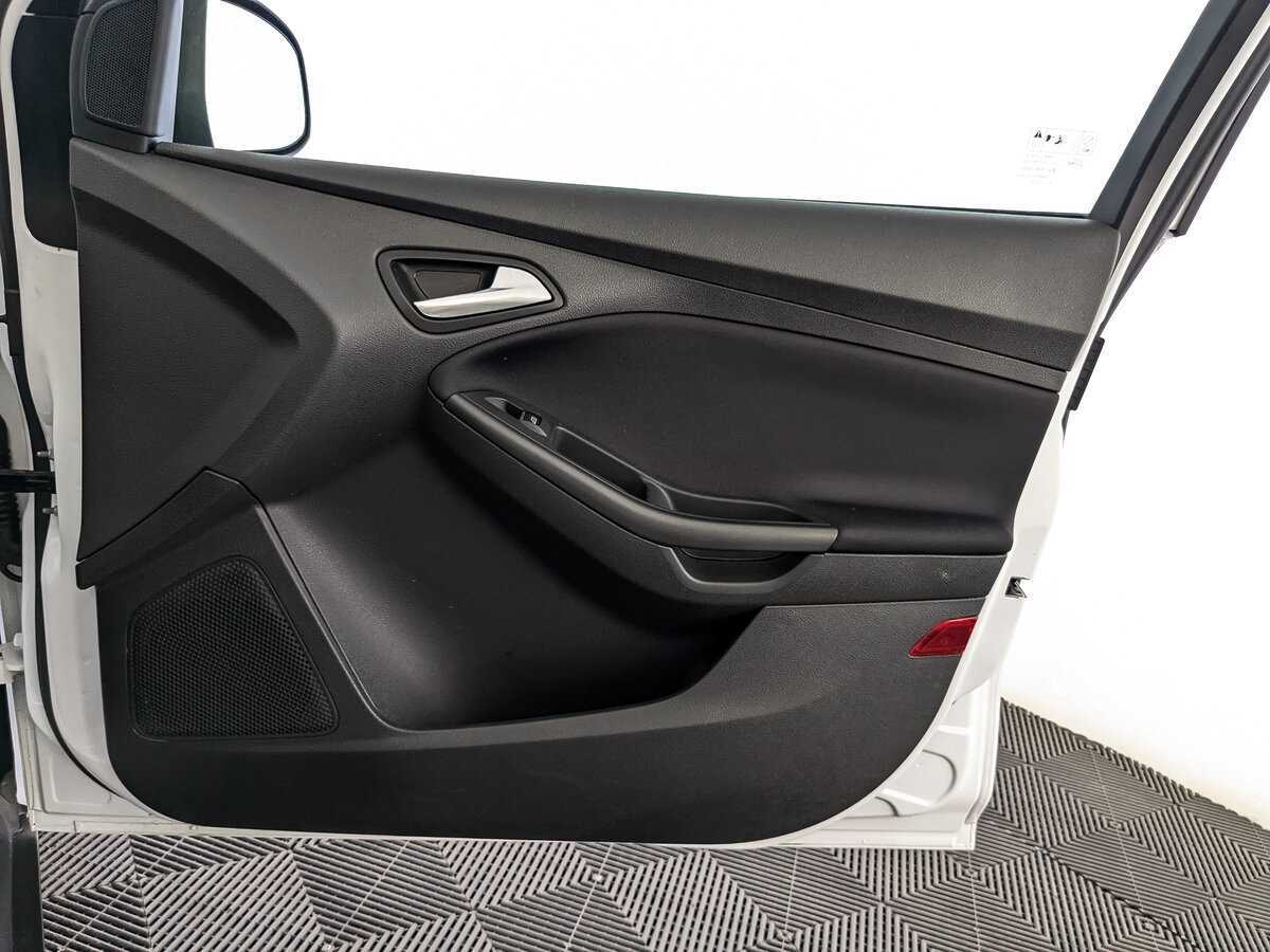 Ford Focus 2018 года с пробегом. Фото: #19