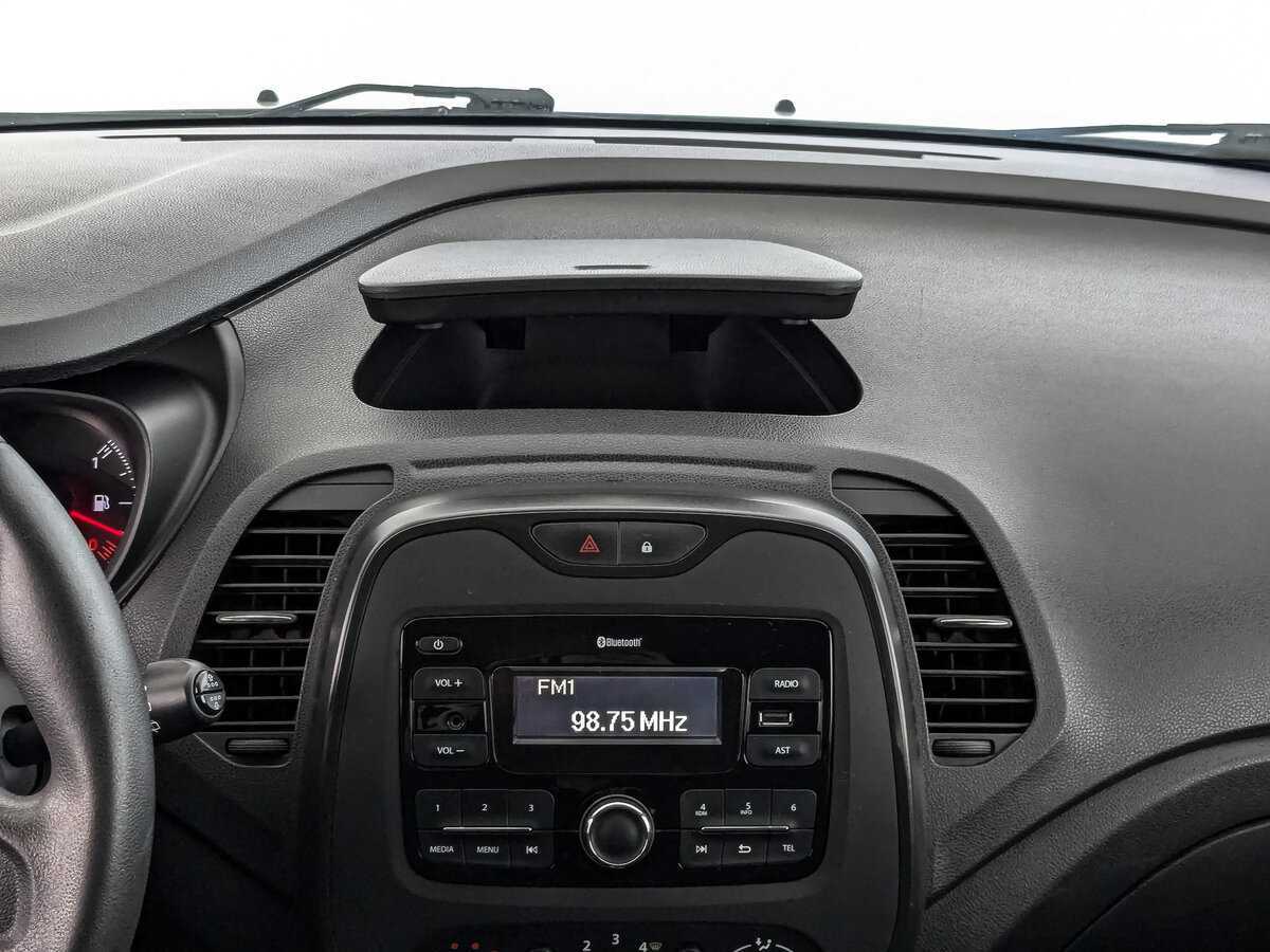 Renault Kaptur 2018 года с пробегом. Фото: #12