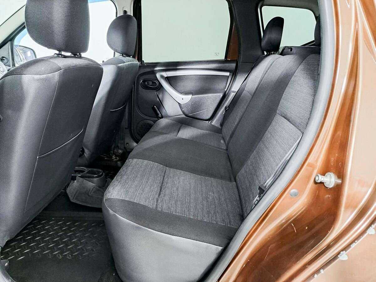 Renault Duster 2012 года с пробегом. Фото: #9