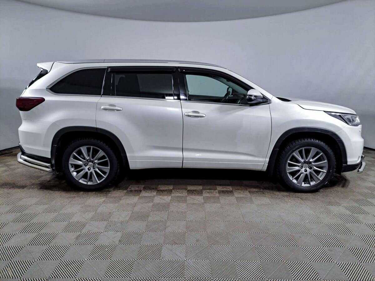 Toyota Highlander 2014 года с пробегом. Фото: #3