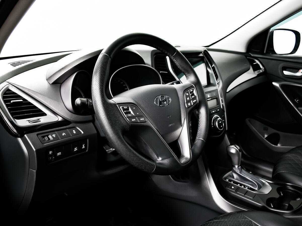 Hyundai Santa Fe 2013 года с пробегом. Фото: #12