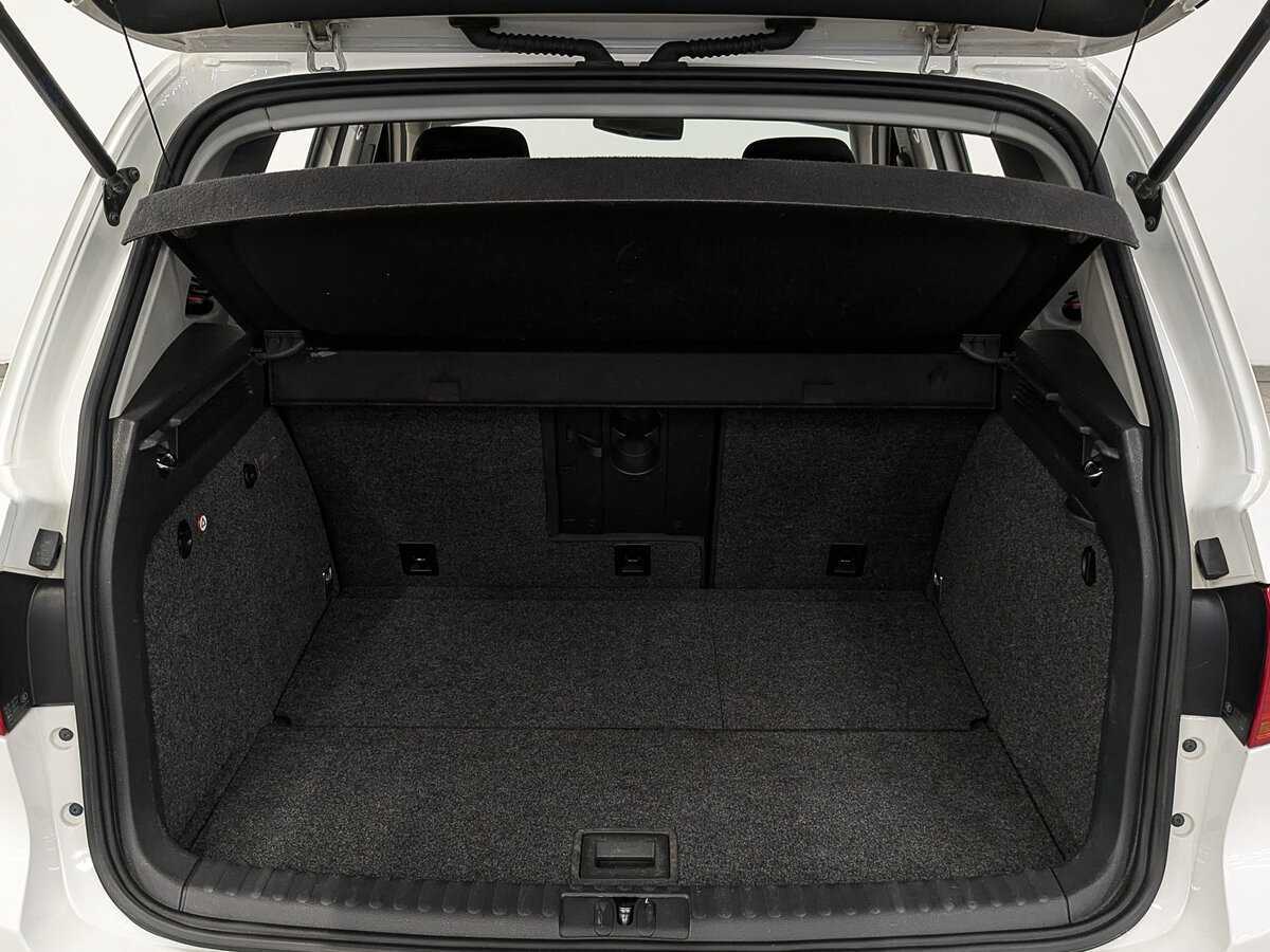 Volkswagen Tiguan 2013 года с пробегом. Фото: #9