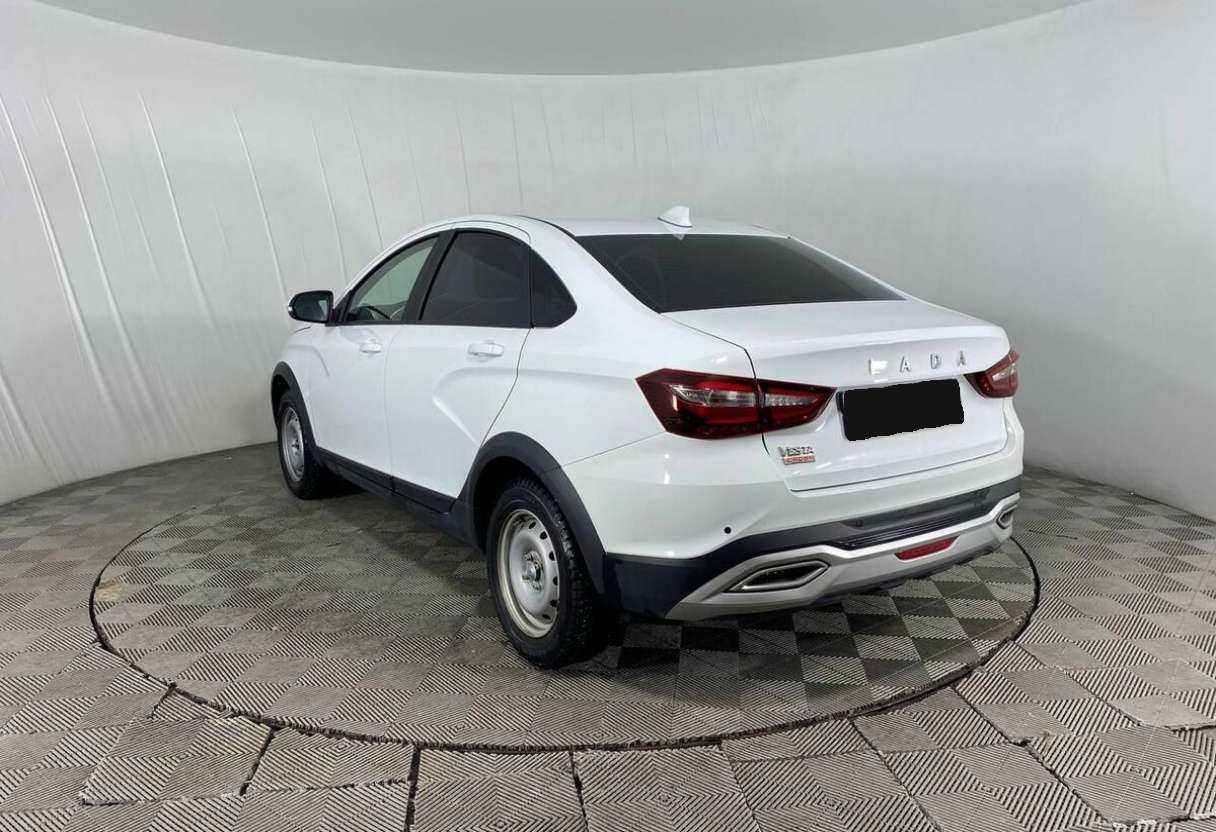 Lada (ВАЗ) Vesta 2023 года с пробегом. Фото: #6