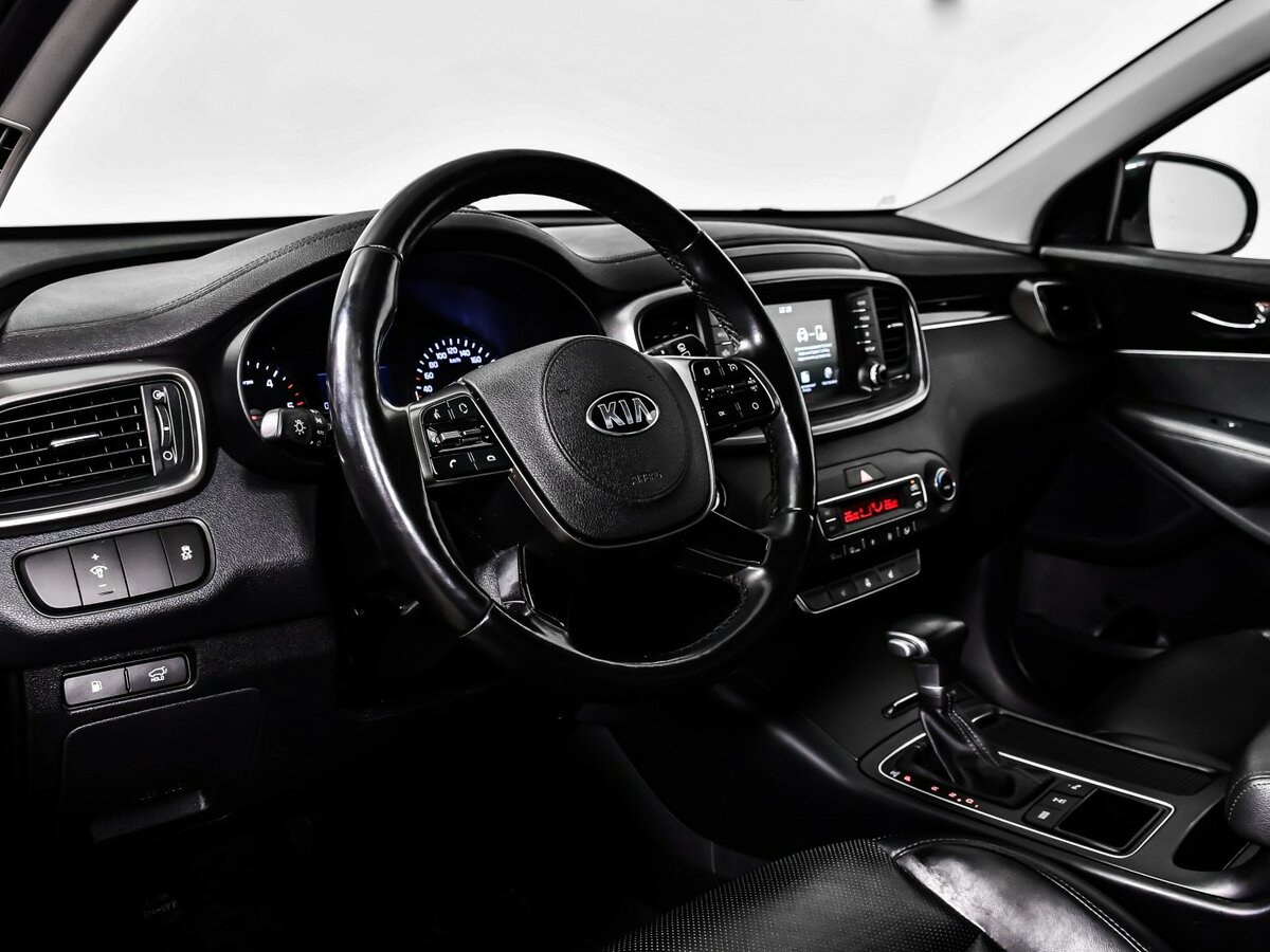 Kia Sorento 2019 года с пробегом. Фото: #10