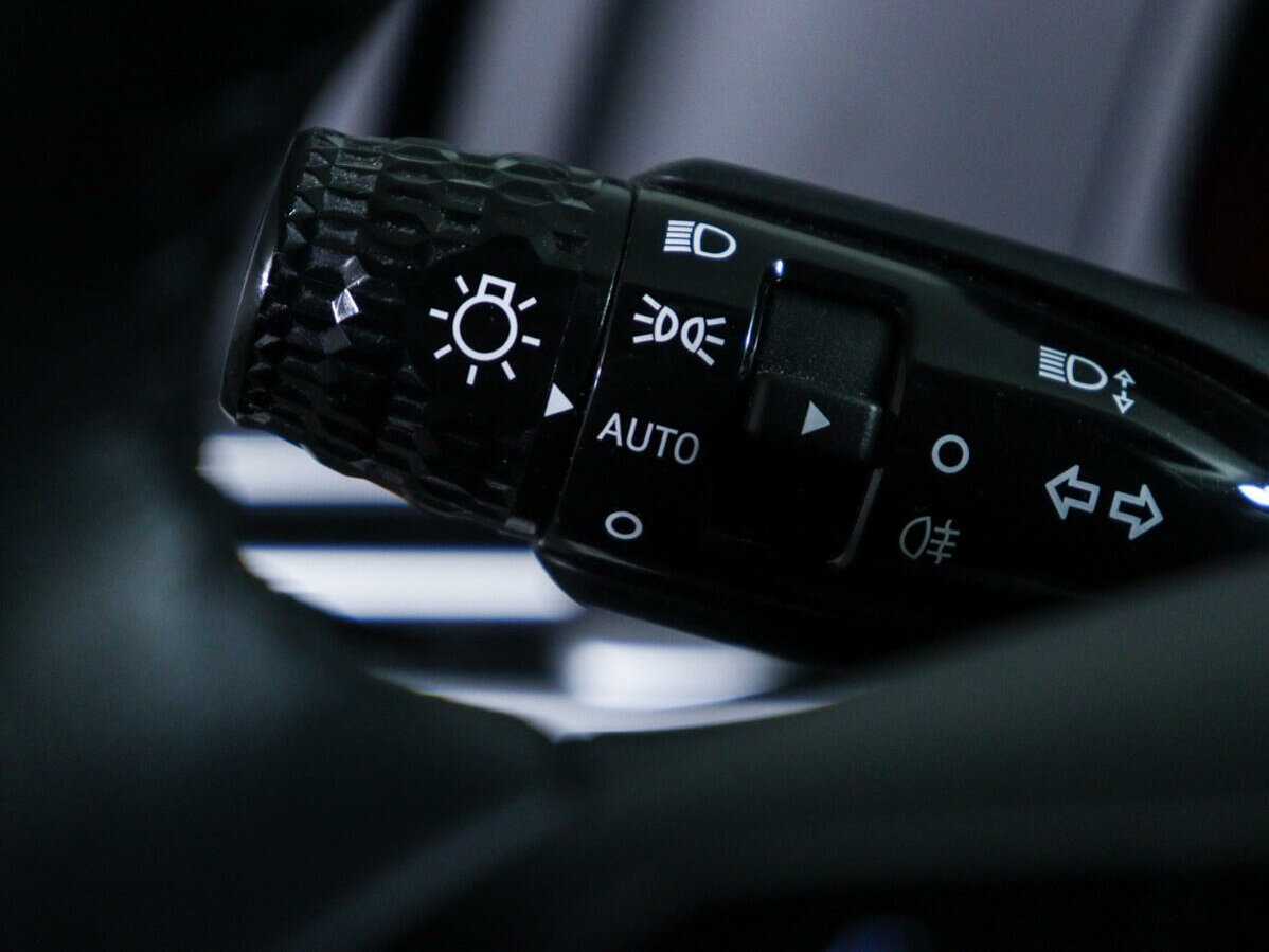 Hyundai Elantra 2021 года с пробегом. Фото: #17