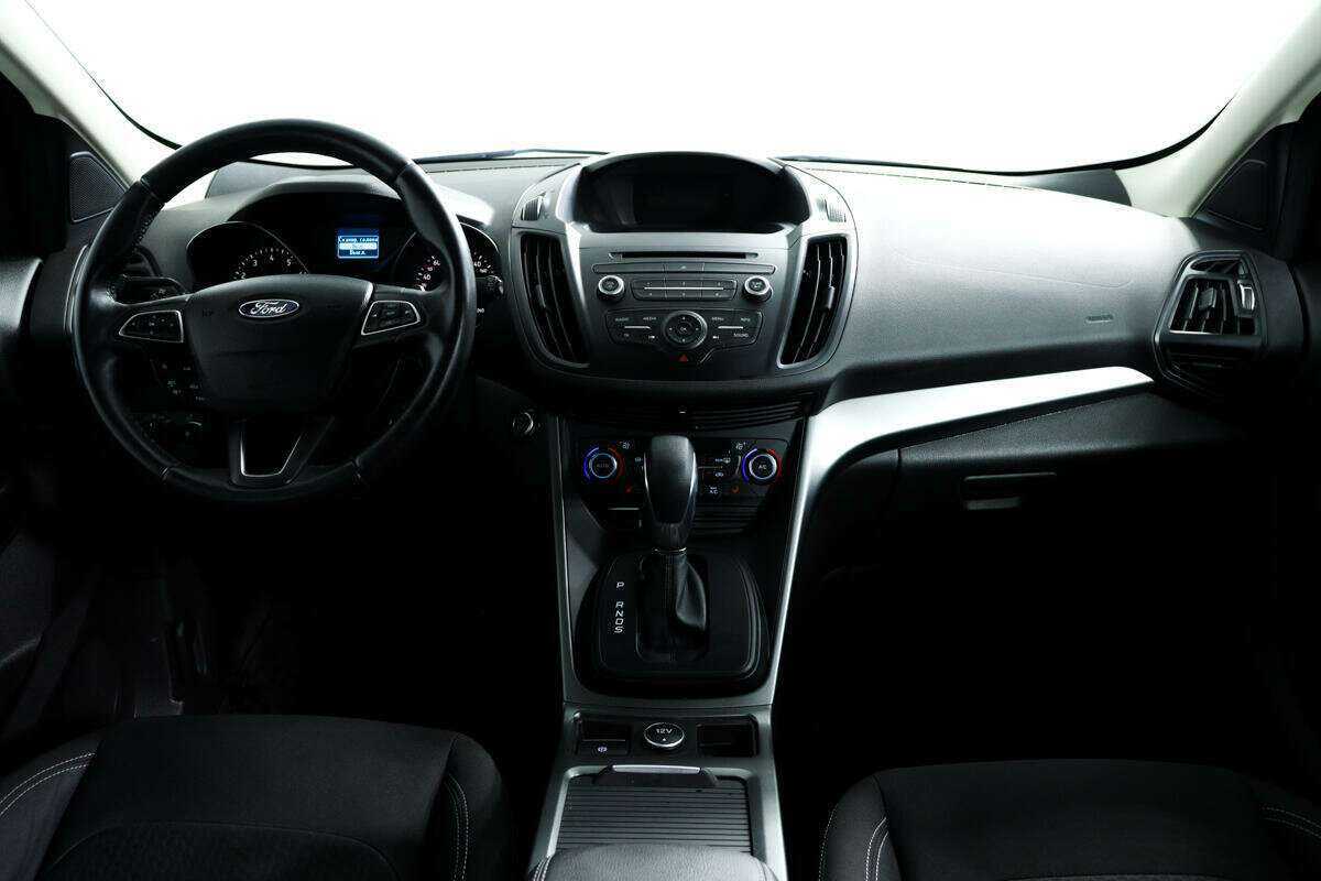 Ford Kuga 2018 года с пробегом. Фото: #10
