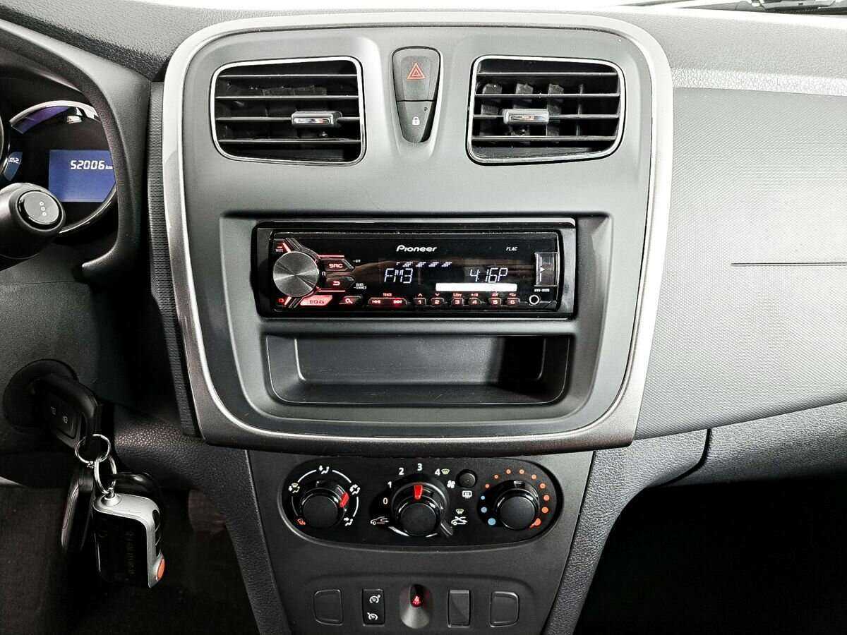 Renault Sandero 2018 года с пробегом. Фото: #12