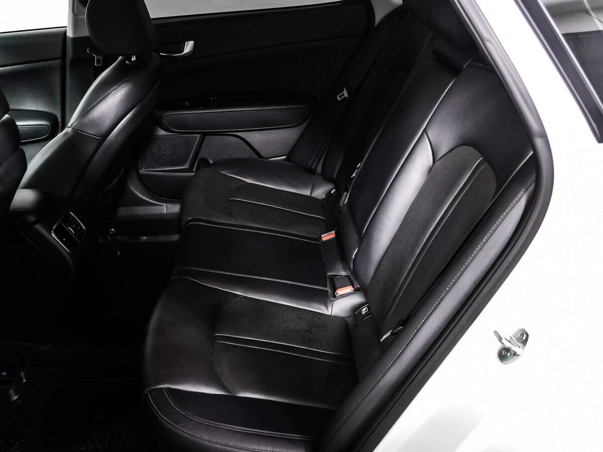 Kia Optima 2019 года с пробегом. Фото: #11