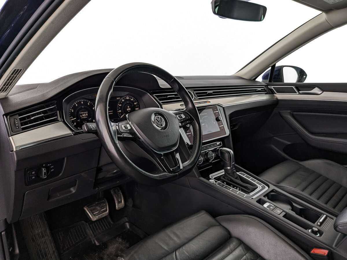 Volkswagen Passat 2019 года с пробегом. Фото: #10